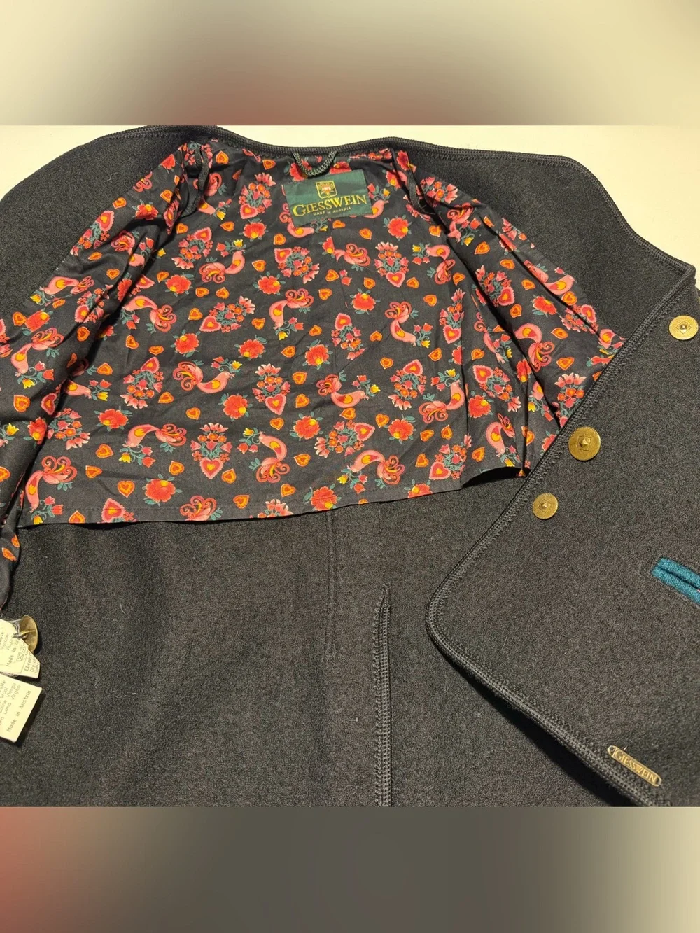 VTG Giesswein Austria Pure New Wool Boiled Wool Jacket Floral Lined EU 36 Black